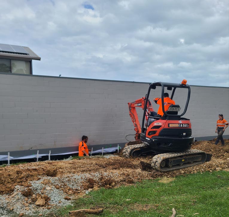 Wall-Negative-Waterproofing-Oakwood-Terrace5